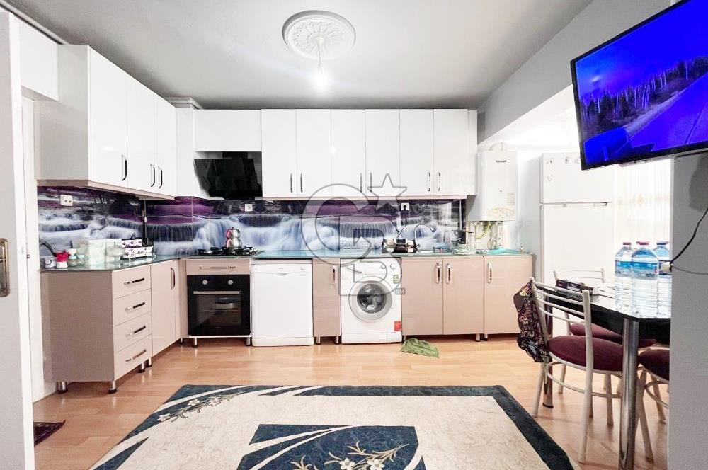 NATOYOLU CADDESİ YAKINI ARA KATTA ÖN CEPHE MASRAFSIZ ACİL 3+1 !!