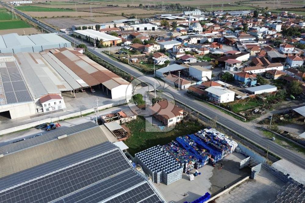 MENEMEN KESİKTE 1521m2 SATILIK DEPO YAPIMINA UYGUN TARLA