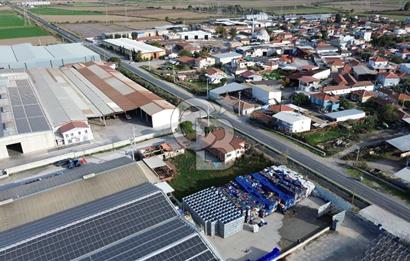 MENEMEN KESİKTE 1521m2 SATILIK DEPO YAPIMINA UYGUN TARLA