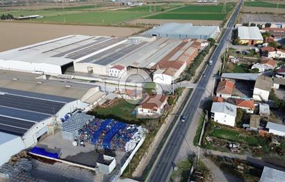 MENEMEN KESİKTE 1521m2 SATILIK DEPO YAPIMINA UYGUN TARLA