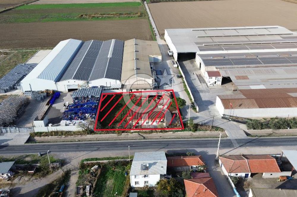 MENEMEN KESİKTE 1521m2 SATILIK DEPO YAPIMINA UYGUN TARLA