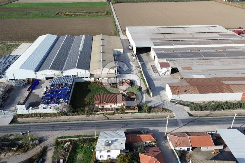 MENEMEN KESİKTE 1521m2 SATILIK DEPO YAPIMINA UYGUN TARLA