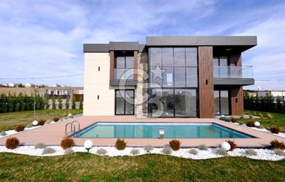 GÖLBAŞI KARŞIYAKA MAHALLESİ SATILIK TAM MÜSTAKİL VİLLA