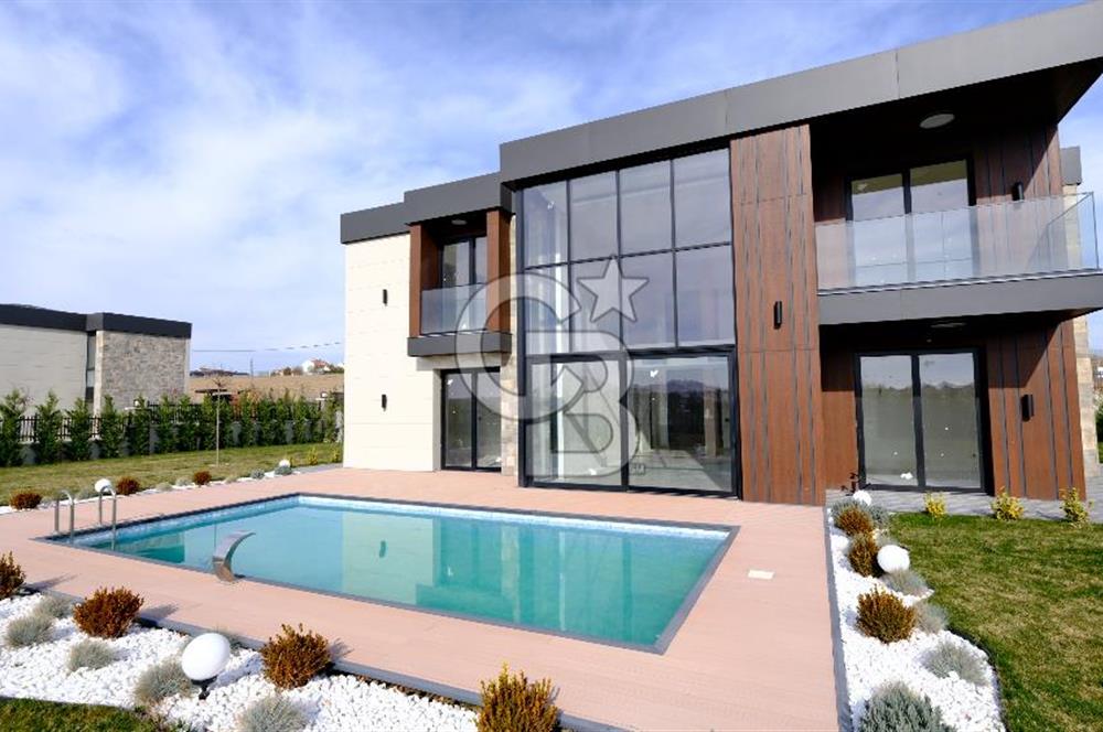 GÖLBAŞI KARŞIYAKA MAHALLESİ SATILIK TAM MÜSTAKİL VİLLA