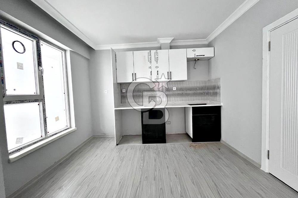 NATOYOLU CADDESİ YANI YENİ BİNADA BÜTÜN CEPHELERİ AÇIK SIFIR 2+1