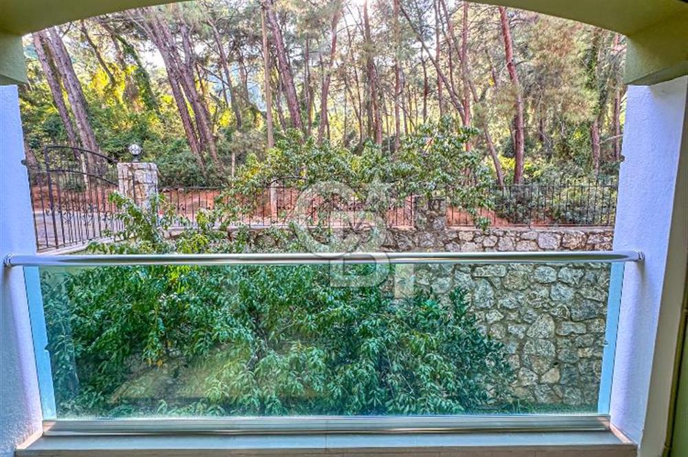  CB Marina'dan Siteler'de Kiralık 3+1 Daire 