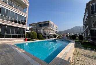 Yenifoça Havuzlu Site içinde Satılık 1+1 Daire - 1 - 317459