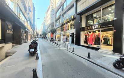 Nişantaşı Osmanbey Şair Nigar Sokakta Satılık 120 m2 İşyeri 