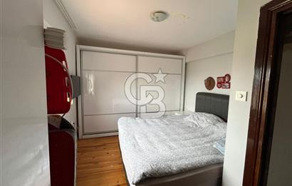 *Yenifoça'da Satılık Müstakil 2+1 Bahçeli Dubleks  