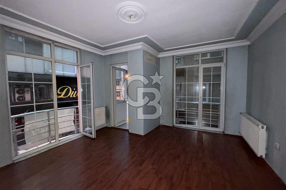 Bahçelievler Mahmutbey Caddesinde 2+1 Ön Cephe Satılık Daire