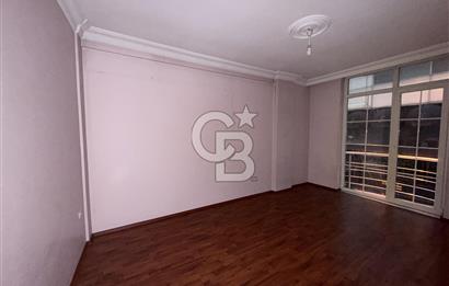 Bahçelievler Mahmutbey Caddesinde 2+1 Ön Cephe Satılık Daire