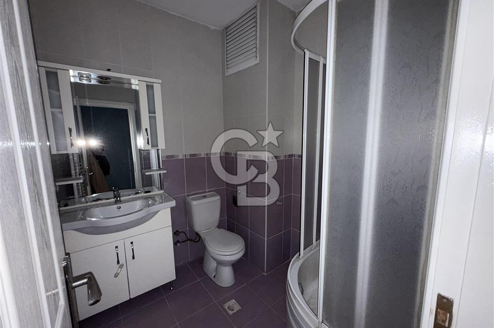 Bahçelievler Mahmutbey Caddesinde 2+1 Ön Cephe Satılık Daire