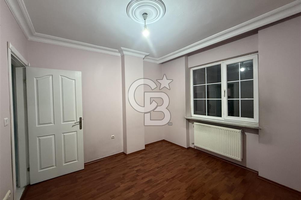 Bahçelievler Mahmutbey Caddesinde 2+1 Ön Cephe Satılık Daire