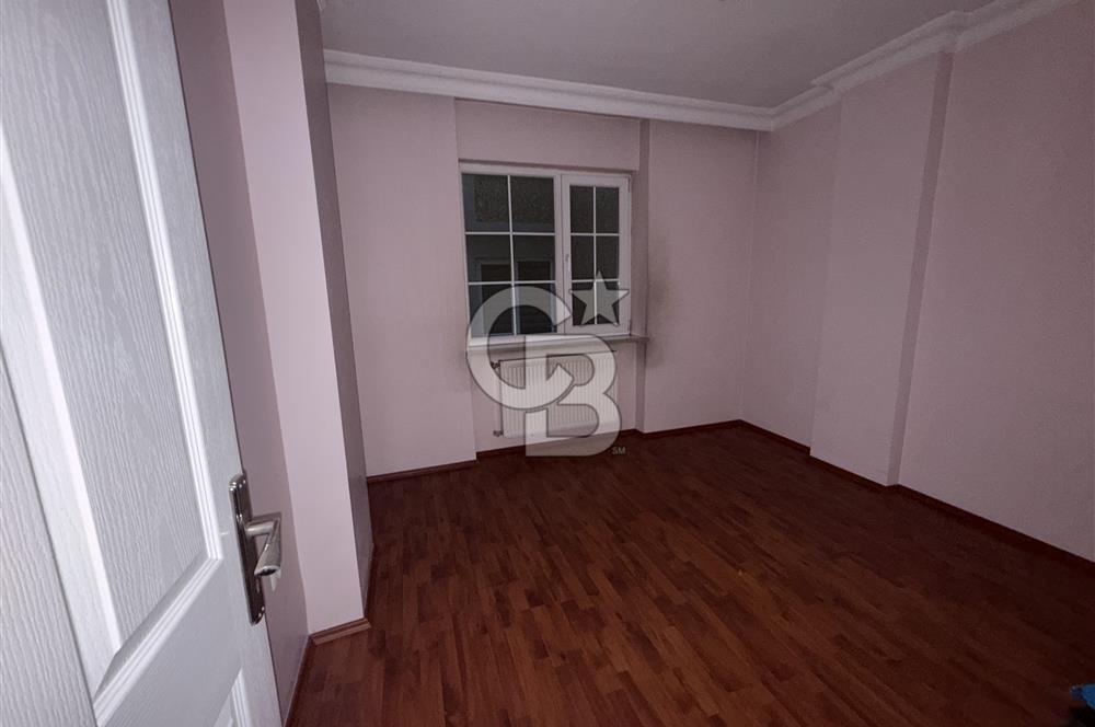 Bahçelievler Mahmutbey Caddesinde 2+1 Ön Cephe Satılık Daire