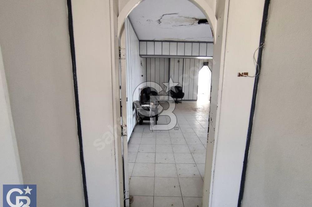 ALİAĞA'NIN KALBİNDE TABELA DEĞERİ YÜKSEK 224 m² KAT OFİS