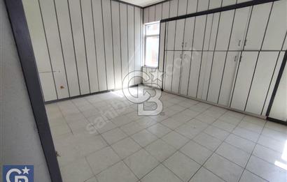 ALİAĞA'NIN KALBİNDE TABELA DEĞERİ YÜKSEK 224 m² KAT OFİS