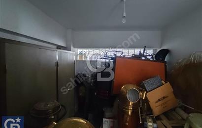 ALİAĞA'NIN KALBİNDE TABELA DEĞERİ YÜKSEK 224 m² KAT OFİS