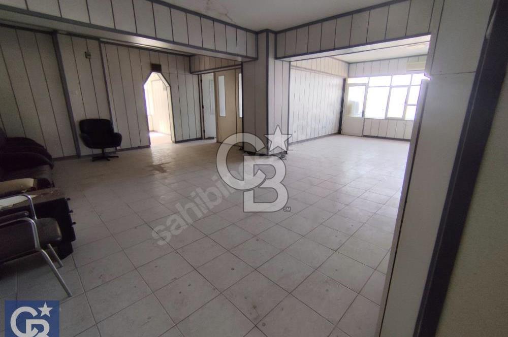 ALİAĞA'NIN KALBİNDE TABELA DEĞERİ YÜKSEK 224 m² KAT OFİS