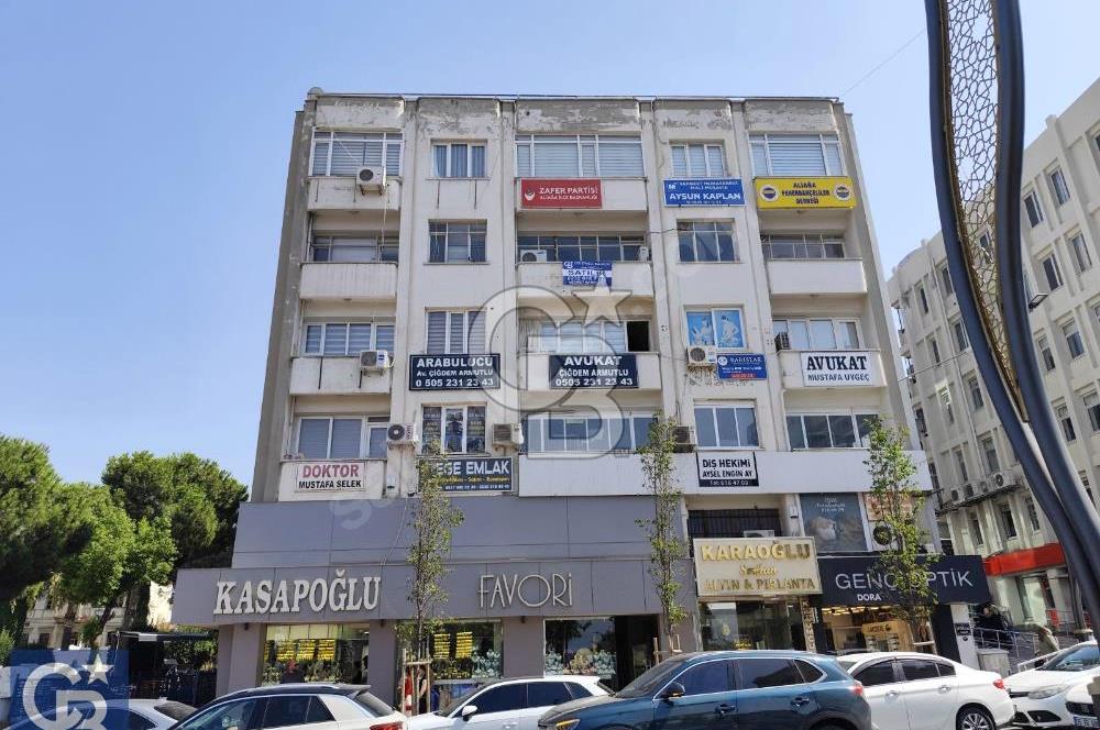 ALİAĞA'NIN KALBİNDE TABELA DEĞERİ YÜKSEK 224 m² KAT OFİS