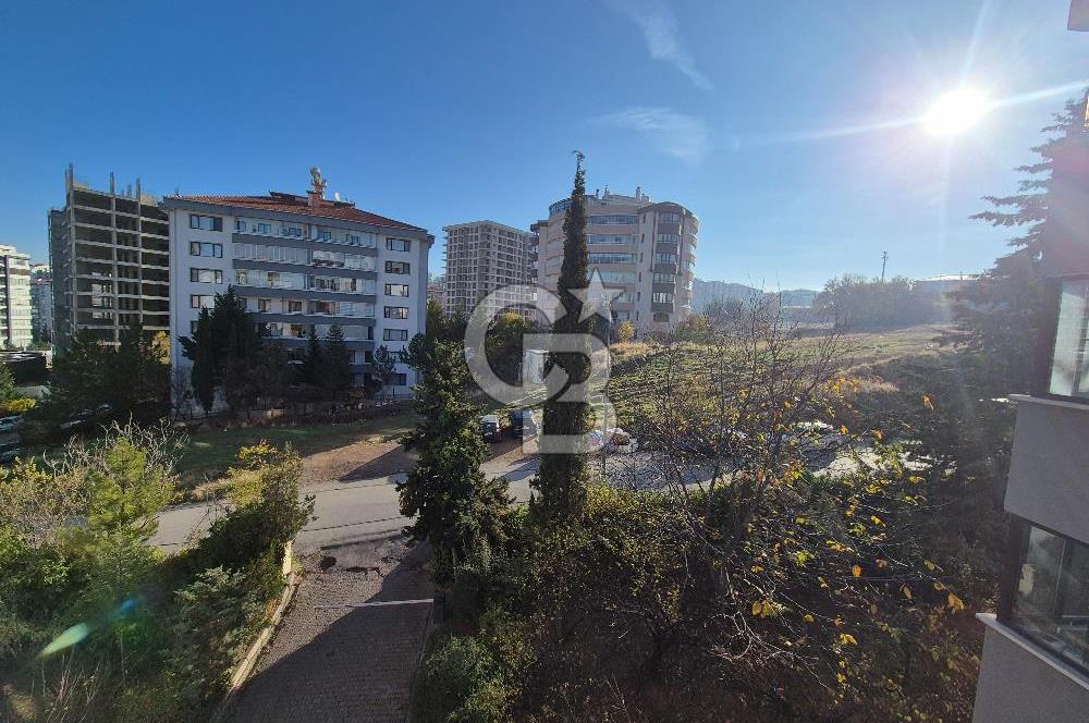 Çiğdem Mahallesi'nde 3+1 Ferah Kiralık Daire -3. Kat, 125 m²