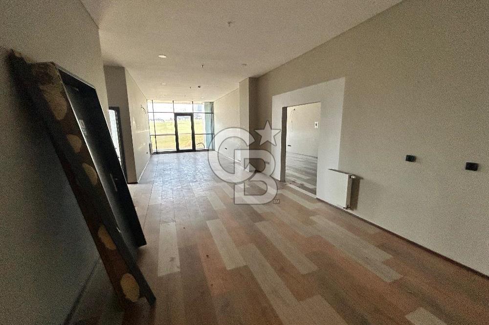 AVCILAR KİRALIK 2+1 OFİS E-5' E 100 M. MESAFEDE METROBÜSE YAKIN