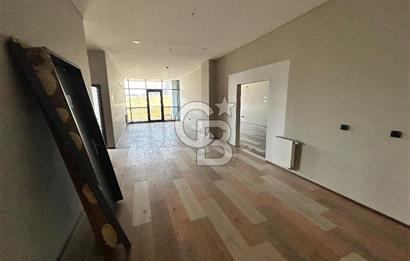 AVCILAR KİRALIK 2+1 OFİS E-5' E 100 M. MESAFEDE METROBÜSE YAKIN