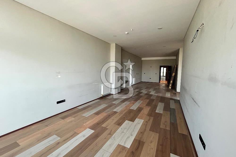 AVCILAR KİRALIK 2+1 OFİS E-5' E 100 M. MESAFEDE METROBÜSE YAKIN