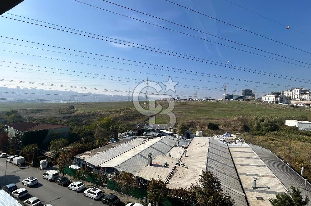 AVCILAR KİRALIK 2+1 OFİS E-5' E 100 M. MESAFEDE METROBÜSE YAKIN