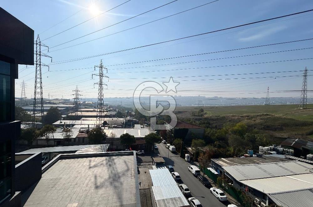 AVCILAR KİRALIK 2+1 OFİS E-5' E 100 M. MESAFEDE METROBÜSE YAKIN