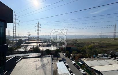 AVCILAR KİRALIK 2+1 OFİS E-5' E 100 M. MESAFEDE METROBÜSE YAKIN