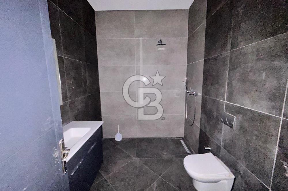 AVCILAR KİRALIK 2+1 OFİS E-5' E 100 M. MESAFEDE METROBÜSE YAKIN