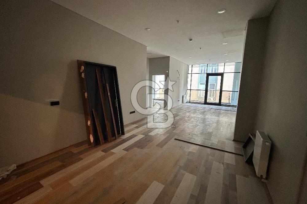 AVCILAR KİRALIK 2+1 OFİS E-5' E 100 M. MESAFEDE METROBÜSE YAKIN