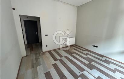 AVCILAR KİRALIK 2+1 OFİS E-5' E 100 M. MESAFEDE METROBÜSE YAKIN