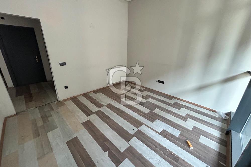 AVCILAR KİRALIK 2+1 OFİS E-5' E 100 M. MESAFEDE METROBÜSE YAKIN