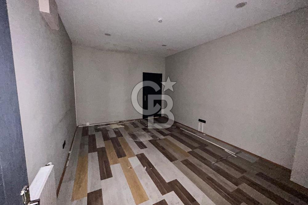 AVCILAR KİRALIK 2+1 OFİS E-5' E 100 M. MESAFEDE METROBÜSE YAKIN