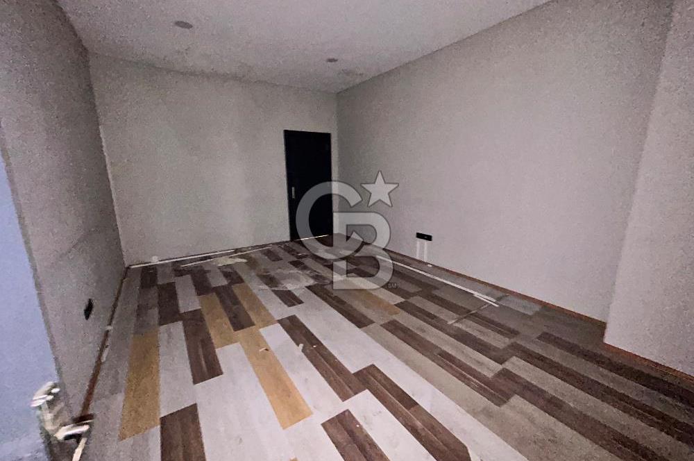 AVCILAR KİRALIK 2+1 OFİS E-5' E 100 M. MESAFEDE METROBÜSE YAKIN