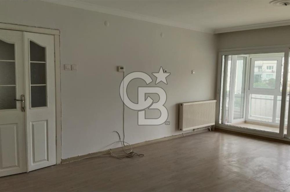 Çiğli, İzkent Mah., 3+1 Doğalgazlı Satılık Daire