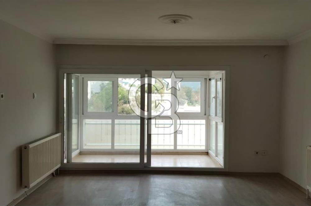 Çiğli, İzkent Mah., 3+1 Doğalgazlı Satılık Daire