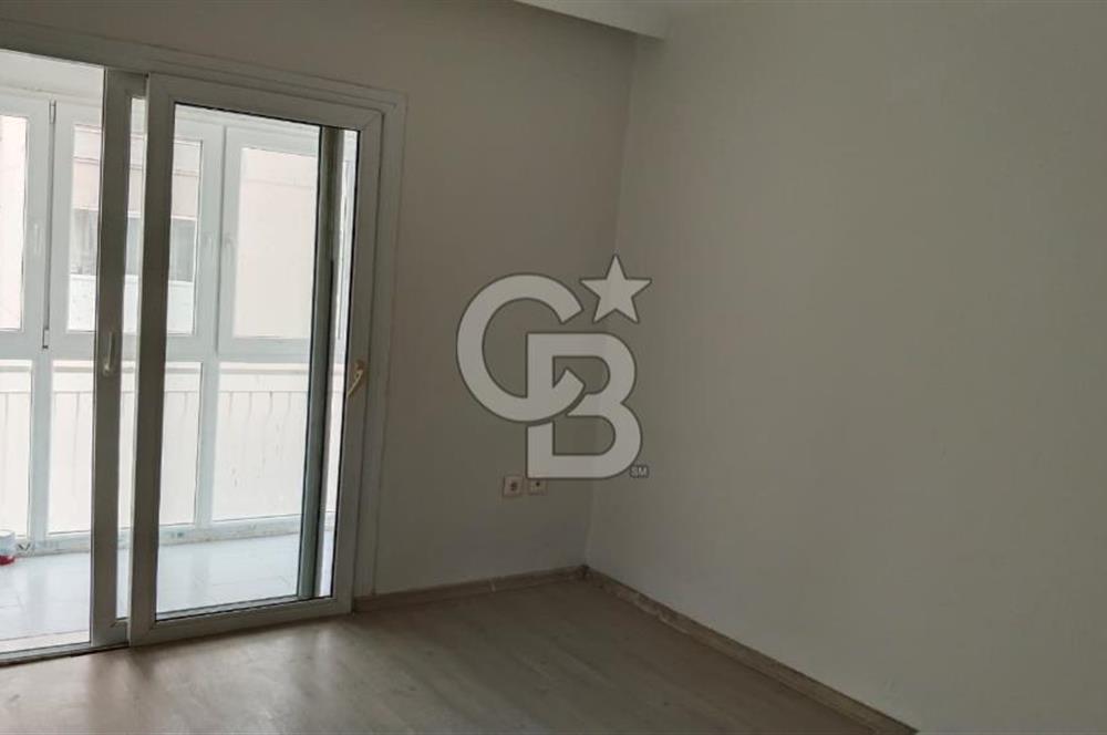 Çiğli, İzkent Mah., 3+1 Doğalgazlı Satılık Daire