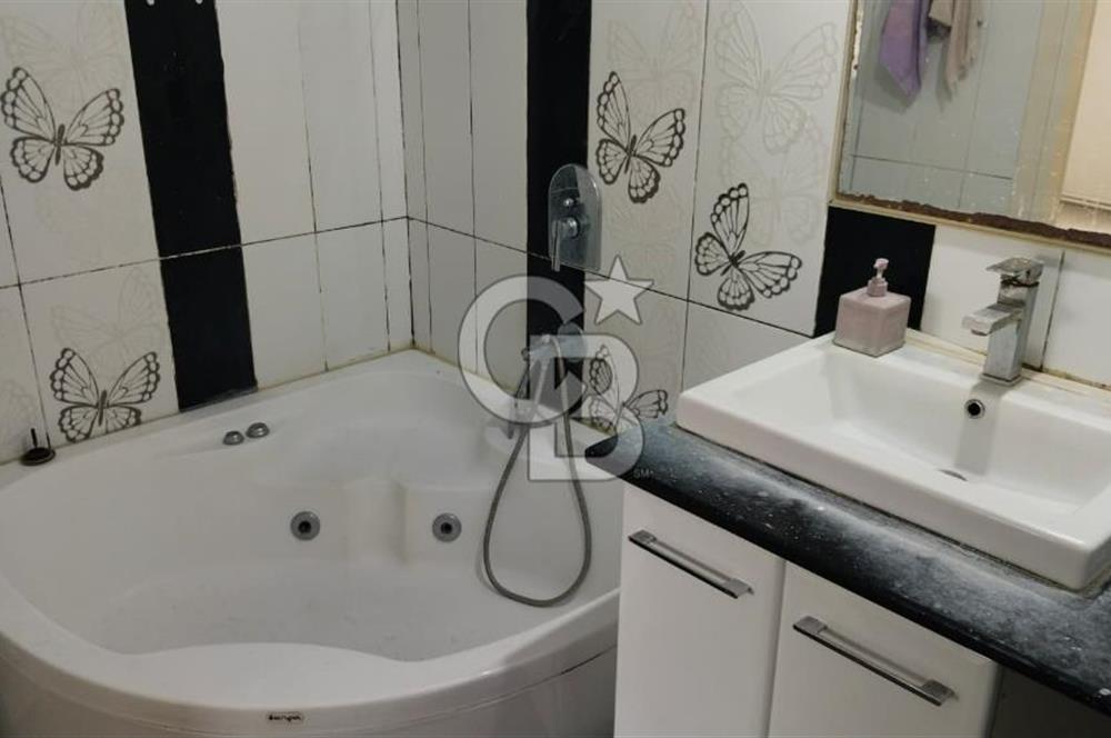 Çiğli, İzkent Mah., 3+1 Doğalgazlı Satılık Daire