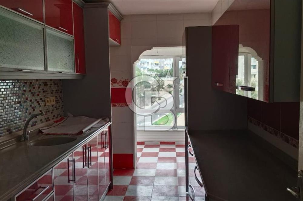 Çiğli, İzkent Mah., 3+1 Doğalgazlı Satılık Daire