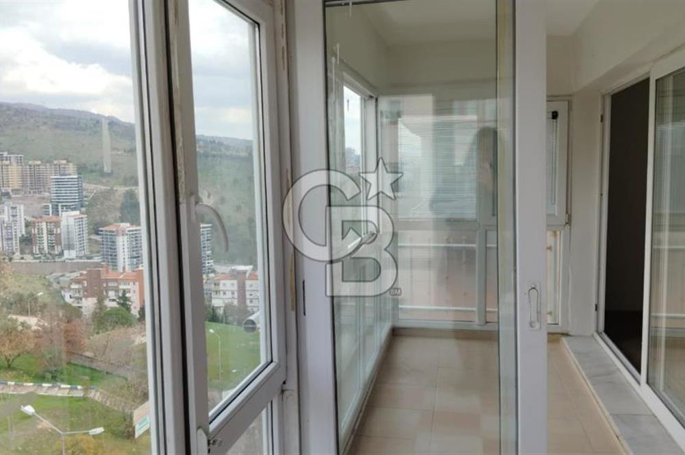 Çiğli, İzkent Mah., 3+1 Doğalgazlı Satılık Daire