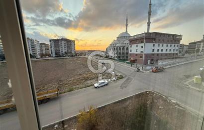 AHİ MESUT SİTE İÇERİSİNDE FULL YAPILI EBEVEYN BANYOLU 3+1 DAİRE