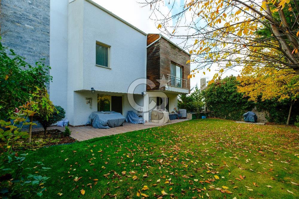 PARK CADDESİ ALMİLA EVLERİ ALACAATLI SATILIK 4+1 DAİRE