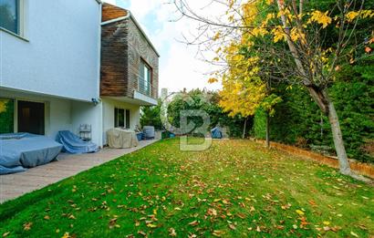 PARK CADDESİ ALMİLA EVLERİ ALACAATLI SATILIK 4+1 DAİRE