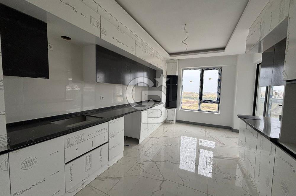 KUZEY YILDIZI MAH.(YAKACIK MEVKİİ.) SIFIR 4+1 KİRALIK DAİRE