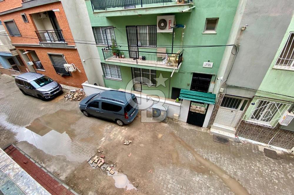 Çiğli Küçük Çiğli'de 2+1 Sıfır Binada Kiralık Daire