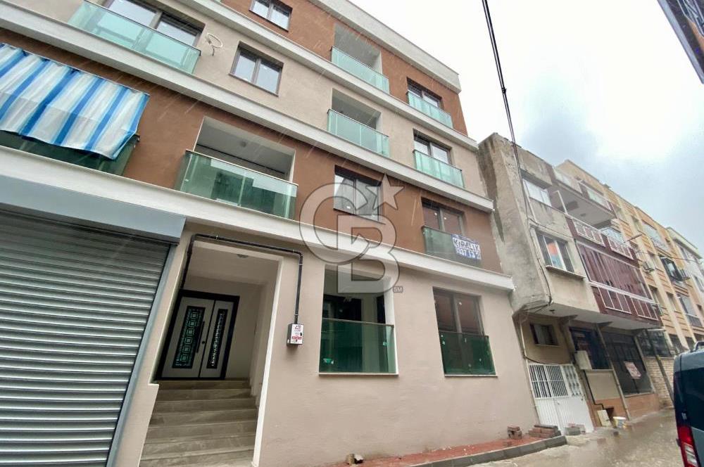 Çiğli Küçük Çiğli'de 2+1 Sıfır Binada Kiralık Daire