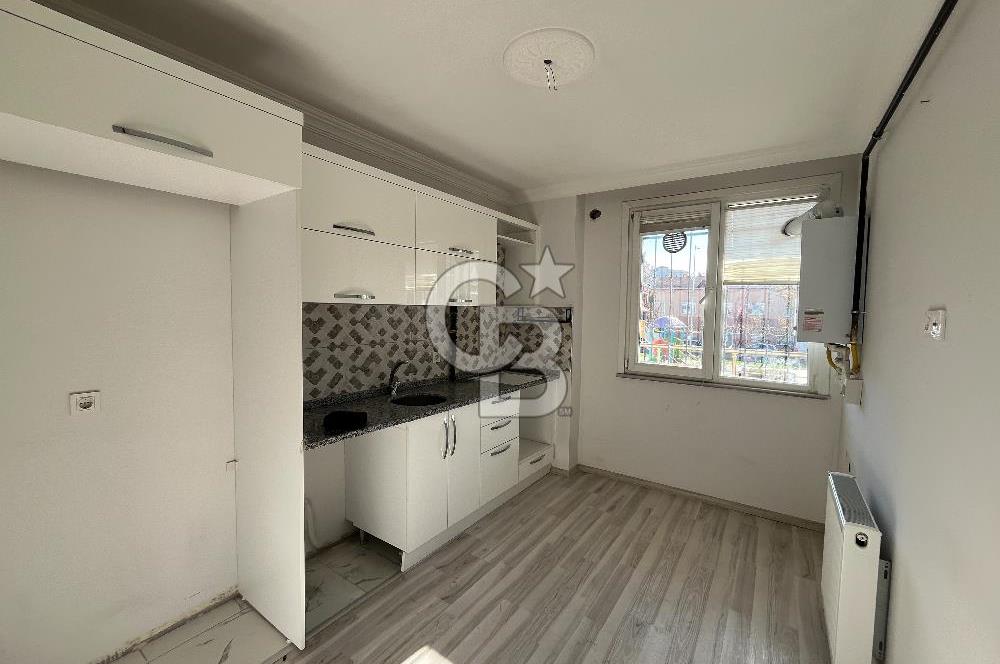 İstasyon Mah. Marmaray Yakını Satılık 2+1 Yüksek Giriş Daire