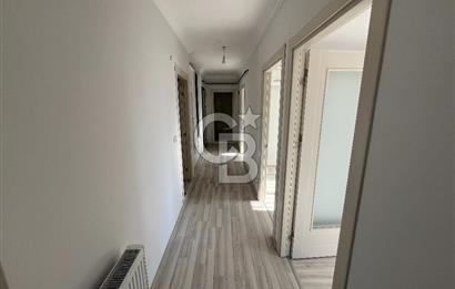 İstasyon Mah. Marmaray Yakını Satılık 2+1 Yüksek Giriş Daire